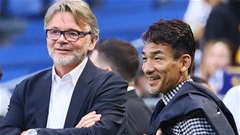 HLV Troussier lại thua sau 1 năm tái xuất